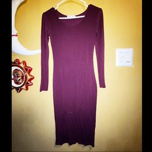 Long sleeved bodycon dress
